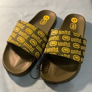 ECKO UNLTD Men's Slides - size 13